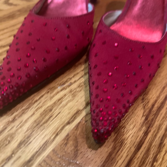 Stuart Weitzman Blood Red Rhinestone Sling Back Heels - Picture 6 of 7